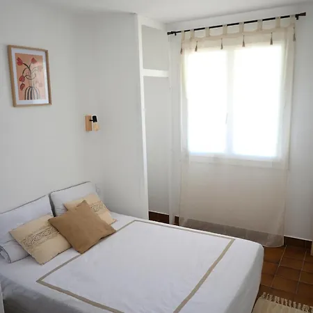 Maison Pour 6 Pers A 50 M De La