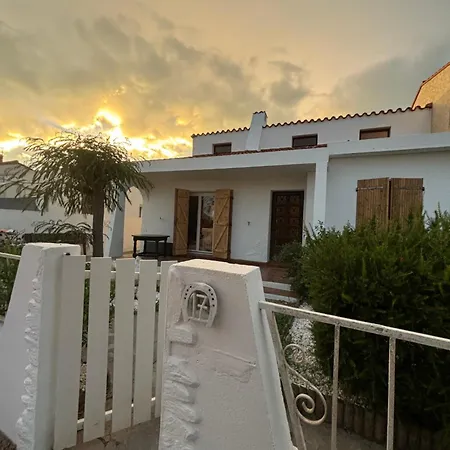Holiday home Maison Pour 6 Pers A 50 M De La Sainte-Marie-la-Mer